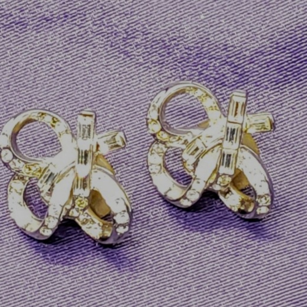 Vintage Rhinestone post earrings - Picture 2 of 2